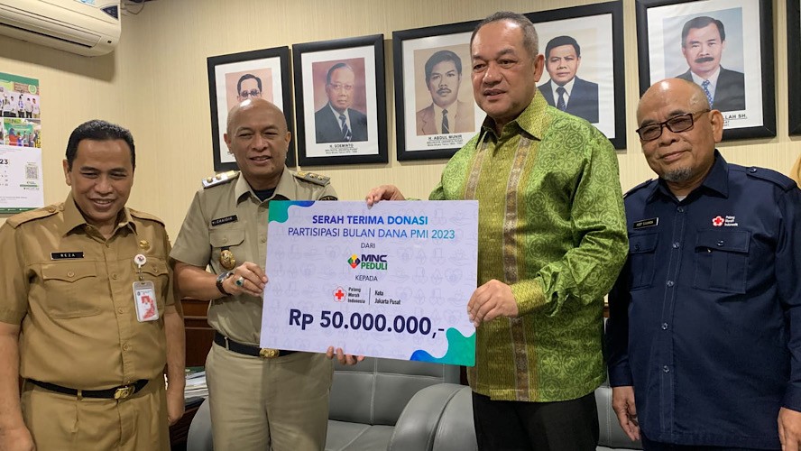 MNC Peduli Serahkan Bantuan untuk PMI Jakarta Pusat di Bulan Dana