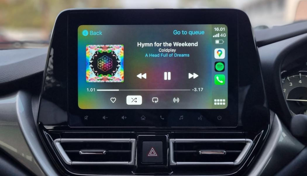 3 Cara Memaksimalkan Head Unit Mobil Selama Perjalanan