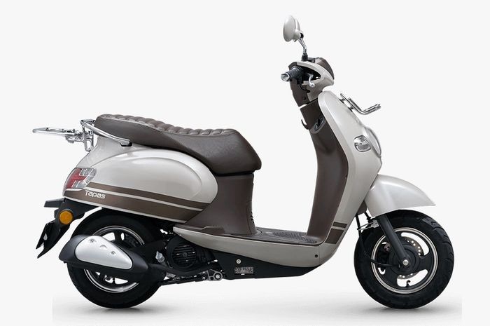 Honda Luncurkan Motor Mirip Vespa, Dijual Rp17 Jutaan