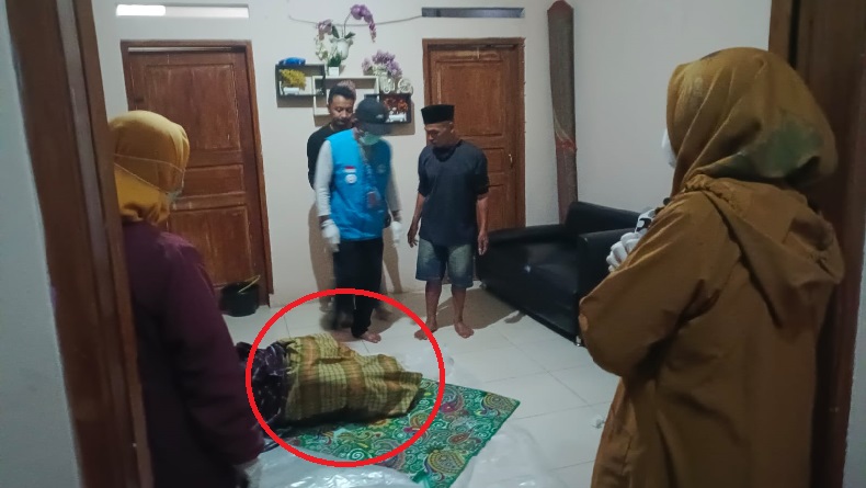 Warga Galumpit Garut Kota Geger, Mayat Pria Membusuk Ditemukan dalam Kamar