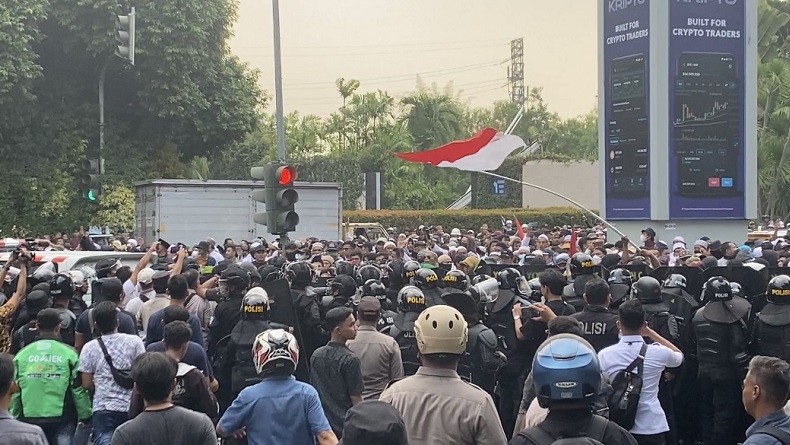 Ada Aksi Tolak Coldplay di GBK, Polisi Belum Terima Pemberitahuan Demo