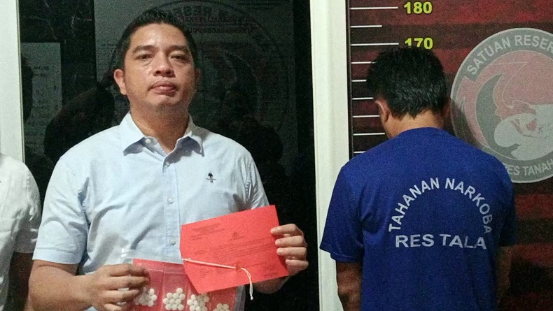 Edarkan Obat Keras, Warga Tanah Laut Ditangkap Polisi dan Terancam 15 Tahun Penjara