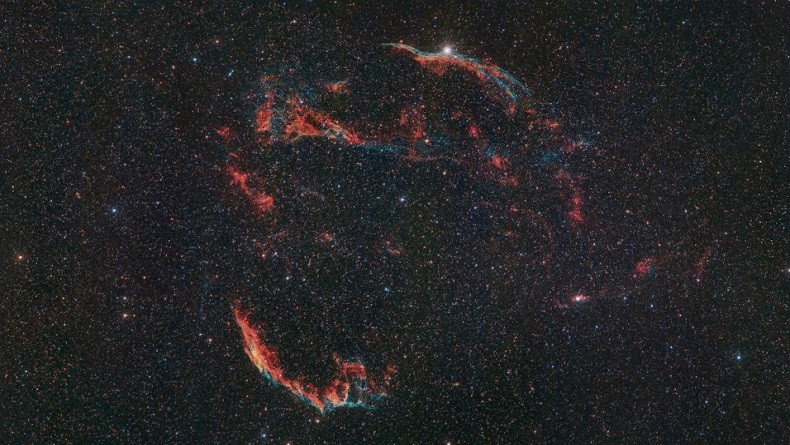 Begitu Rapuh, Ledakan Supernova Rusak Ozon Bumi Selama Beberapa Menit