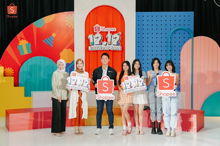 Shopee 12.12 Birthday Sale, Rayakan 8 Tahun Ciptakan Dampak Positif dengan Kolaborasi Bersama JKT48