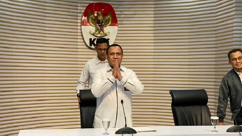 Ketua KPK Firli Bahuri Tersangka, Ini Kata Istana