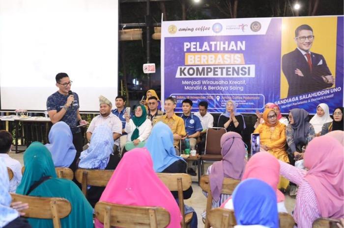 Potret Antusiasme Peserta Ikuti Pelatihan Kewirausahaan Bareng Sandiaga Uno, Dongkrak Ekonomi Daerah