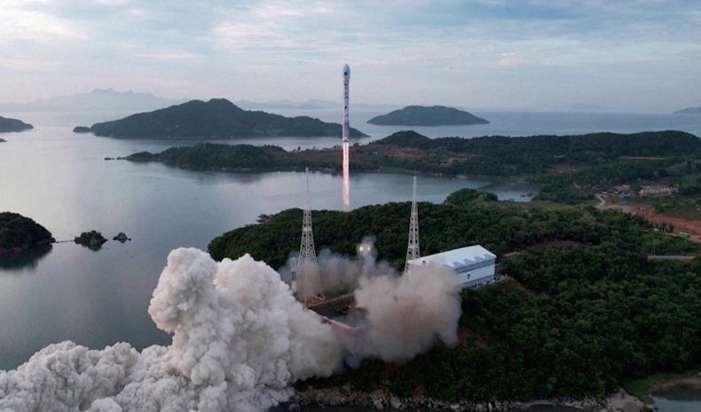 Tak Peduli Ultimatum Korsel, Korut Akan Orbitkan Lagi Satelit Mata-Mata