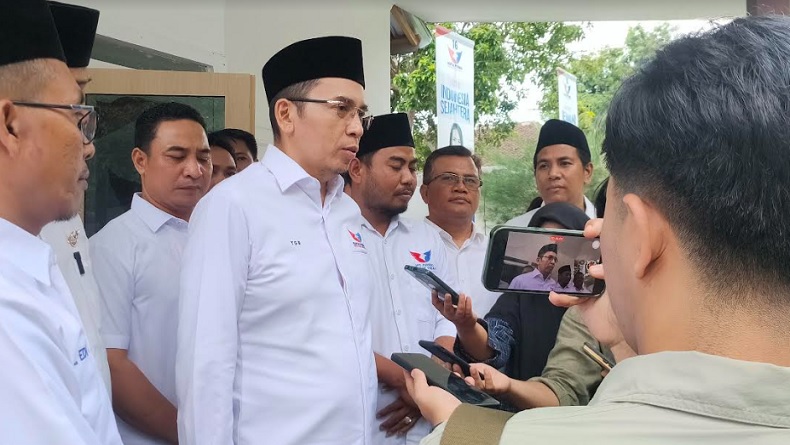 Soal Pernyataan Ganjar, TGB Nilai Bukan Kritik Jokowi terkait Penegakan Hukum
