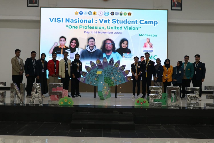 Tingkatkan Skill Mahasiswa, IMAKAHI Gelar VISI Nasional: Vet Student Camp 2023