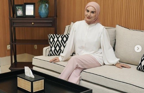 Gugat Cerai Ammar Zoni, Irish Bella Hapus Foto Suami hingga Tutup Kolom Komentar