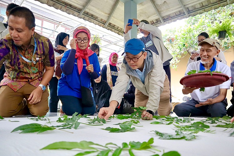 Kampung Berseri Astra Pekayon, Peduli Lingkungan Hari Ini dan Masa Depan