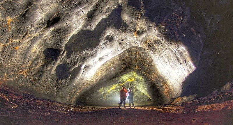 Keunikan Desa di Jambi Punya Pemandangan Gua Cantik Tersembunyi di Perbukitan Karst