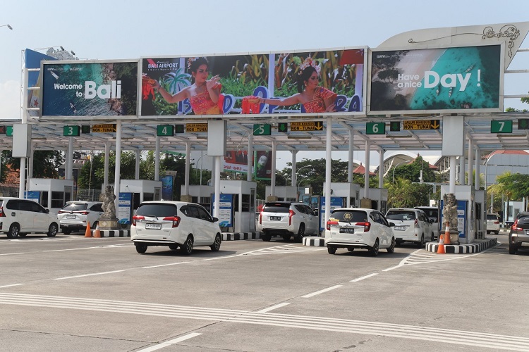 Imbau Gunakan Kartu Uang Elektronik, Bandara Ngurah Rai Lakukan Langkah Familiarisasi