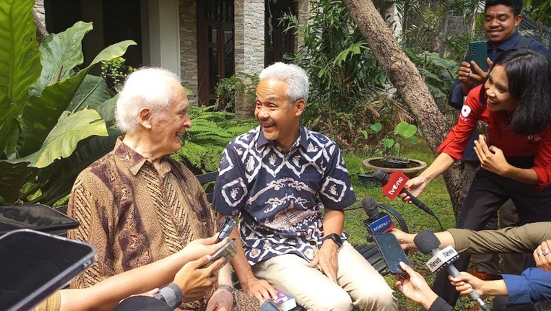 Ganjar Pranowo Sebut Romo Magnis Suseno sebagai Guru Semua Anak Bangsa