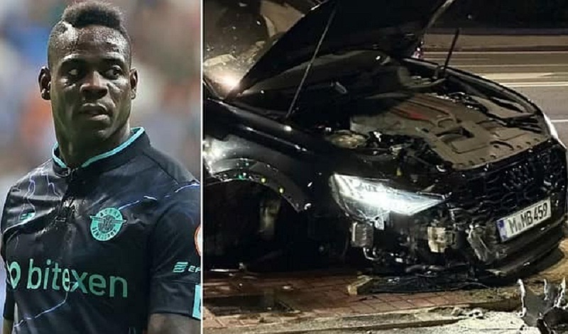 Mario Balotelli Nyaris Mati usai Kecelakaan Horor di Italia, Mobilnya Ringsek