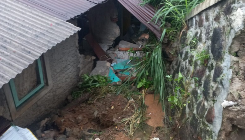 4 Rumah di Bogor Terdampak Longsor, Sejumlah Warga Mengungsi