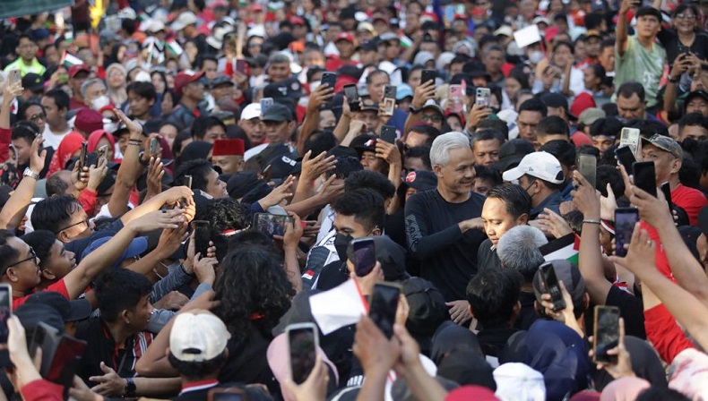 Warga Pontianak Gegap Gempita Senam Bareng Ganjar-Mahfud