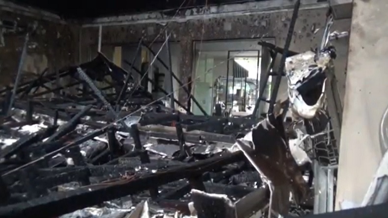 Rumah Makan Ternama di Jember Terbakar, Penghuni Hotel Panik Berhamburan