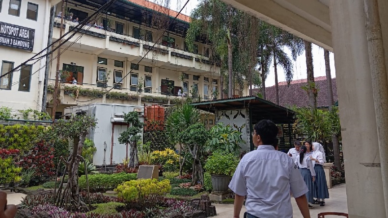 Motif Siswi SMAN 3 Bandung Loncat dari Lantai Tiga Masih Misterius
