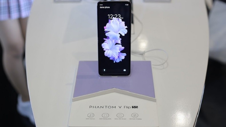 Dibanderol di Bawah Rp10 Juta, Ini Spesifikasi Smartphone Lipat Tecno
