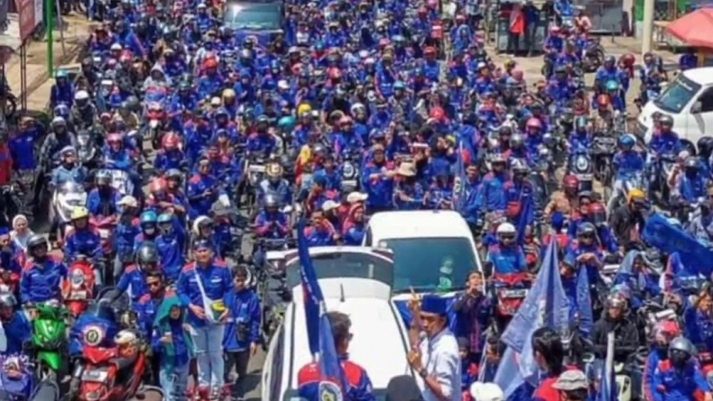 Puluhan Ribu Buruh di Jabar Turun ke Jalan, Tuntut UMK Naik dan Tolak PP Nomor 51 Tahun 2023