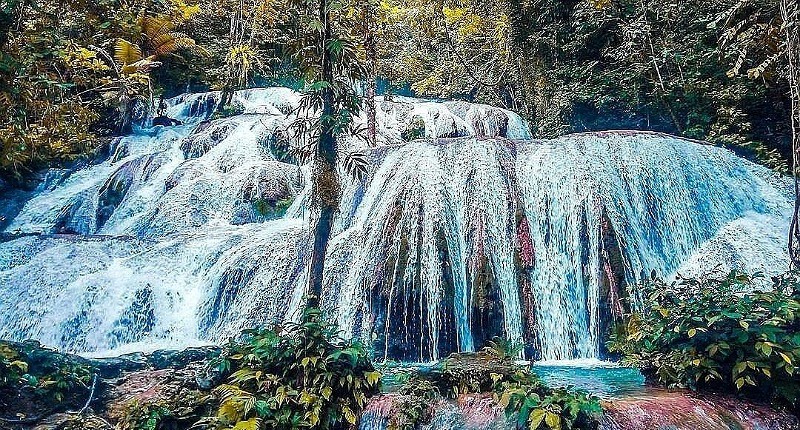 Kampung Unik di Sulawesi, di Desa Terpencilnya Punya Air Terjun Cantik 12 Undakan