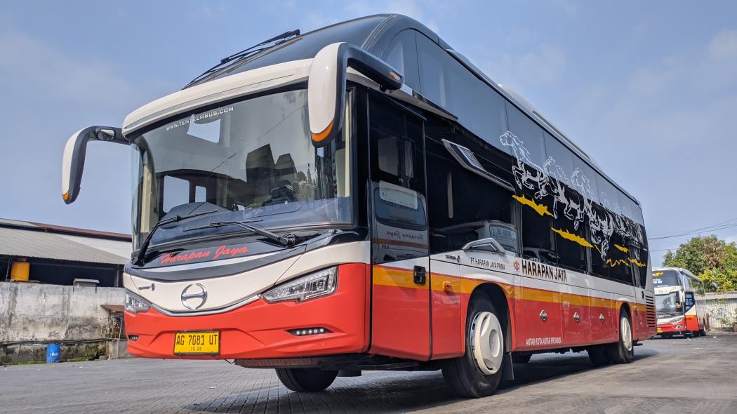 Banyak PO Luncurkan Armada Baru, Hino Kuasai 64 Persen Pasar Bus di Indonesia