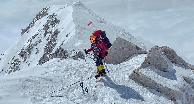 Viral, Pendaki Perempuan asal Indonesia Akan Jelajahi Gunung Tertinggi di Benua Antartika
