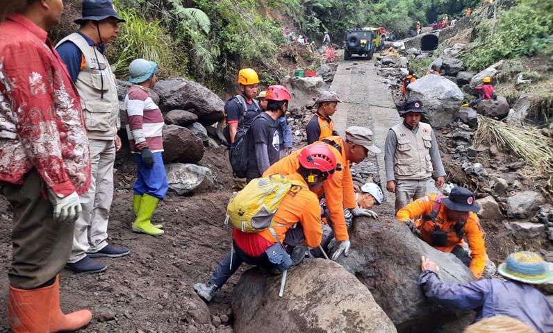 BNPB: Waspada Banjir Bandang di Wilayah Perbukitan dan Pegunungan!