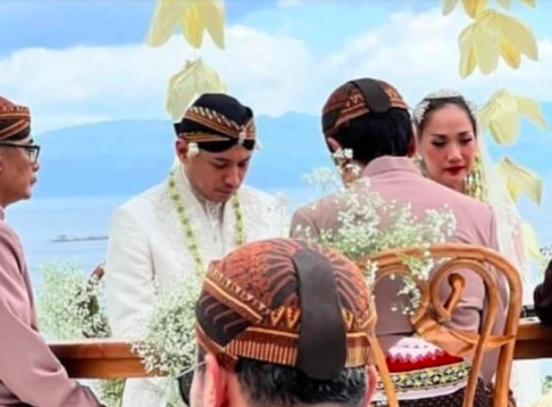 Sah Jadi Istri Tiko Aryawardhana, Begini Ekspresi Wajah Bunga Citra Lestari 