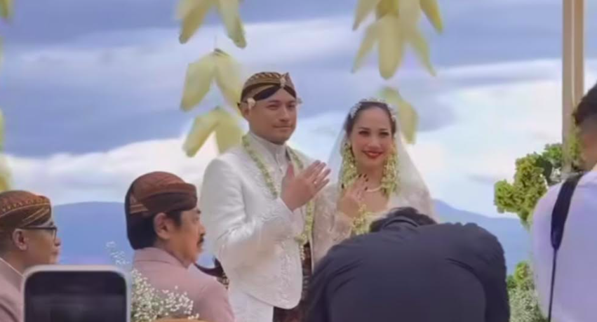 Terungkap Ini Mahar Tiko Aryawardhana untuk Menikahi BCL, Emas Ratusan Gram 