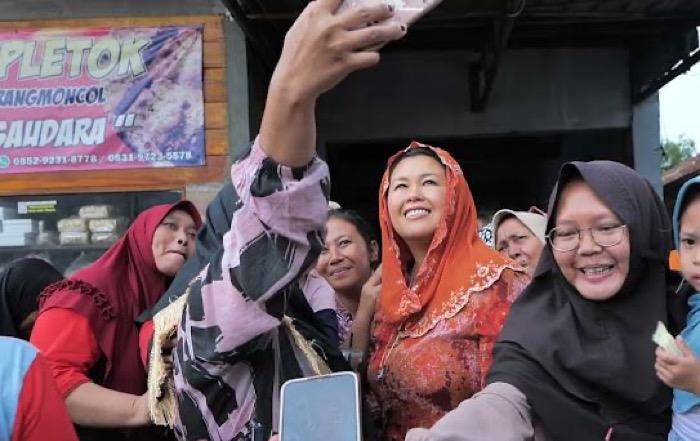 Bertemu Yenny Wahid, Pelaku UMKM Tahu Pletok dari Pemalang Titip Aspirasi untuk Ganjar - Mahfud