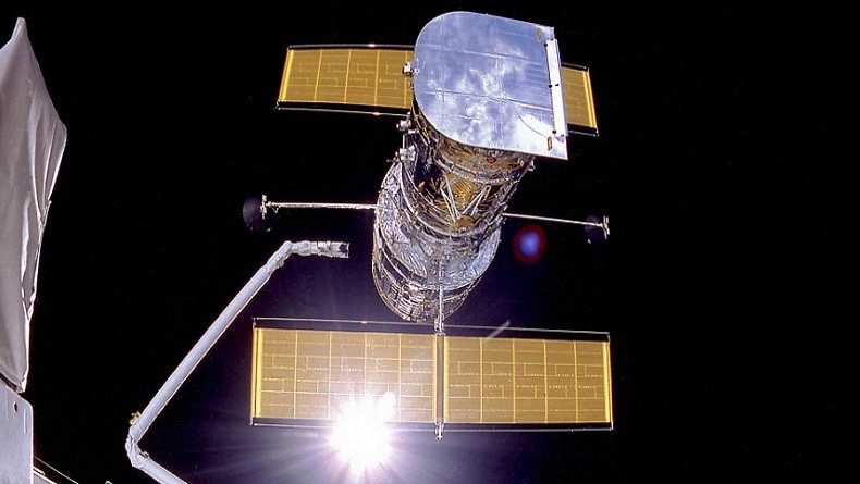 Gara-Gara Masalah Gyro, NASA Hentikan Misi Sains Hubble