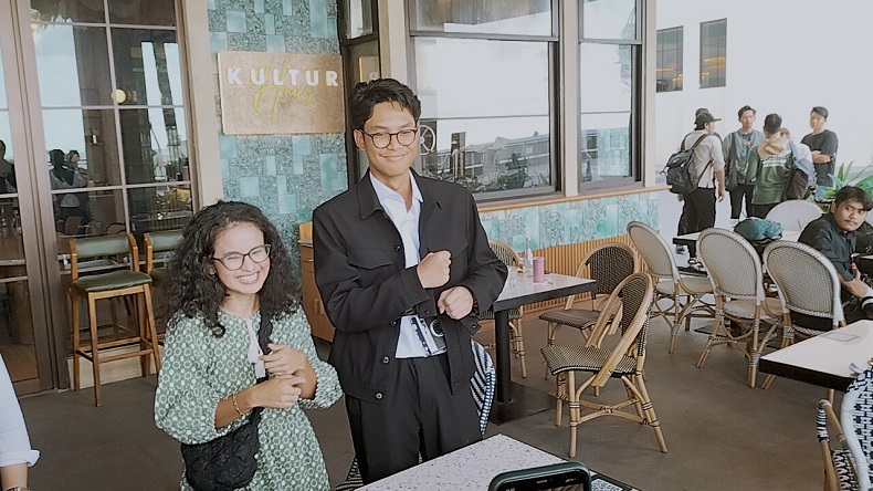 Momen Alam Ganjar Joget Terminator Bareng Pengusaha Muda di Makassar 