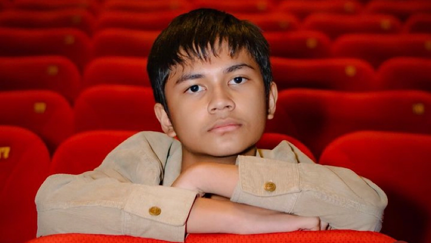 Syuting Film Petualangan Anak Penangkap Hantu, Muzakki Rela Panjat Tebing 12 Meter