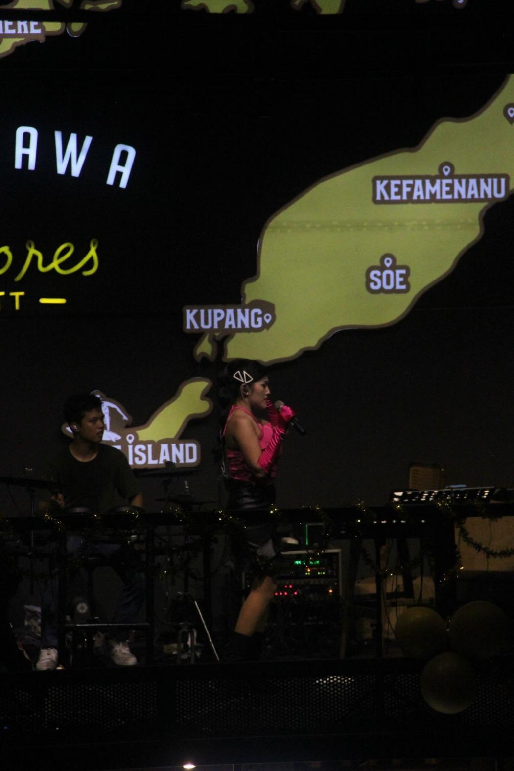 Febrlia Primanti Ajak Penggemar Bernostalgia saat Membawakan Lagu Kamu 