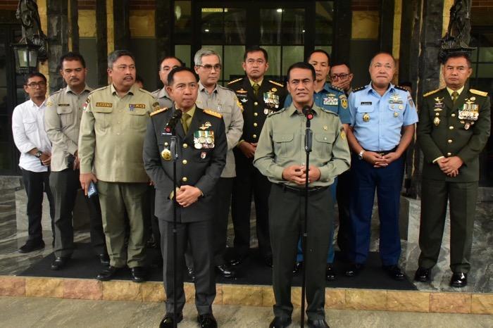 Kejar Swasembada Pangan, Amran Gandeng TNI Garap Lahan Pertanian   
