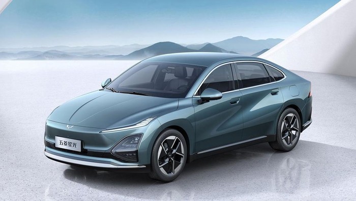 Wuling Starlight Meluncur, Sedan Listrik Seharga Rp200 Jutaan