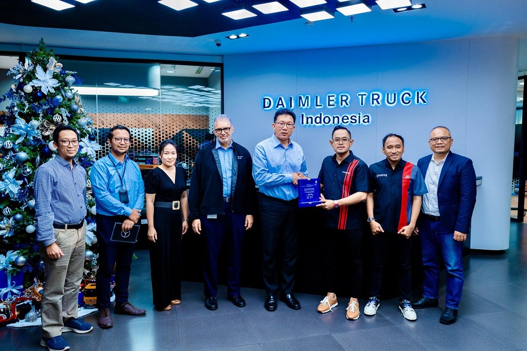 PO Juragan 99 Trans Borong 30 Sasis Bus Mercedes-Benz Seharga Puluhan Miliar Rupiah