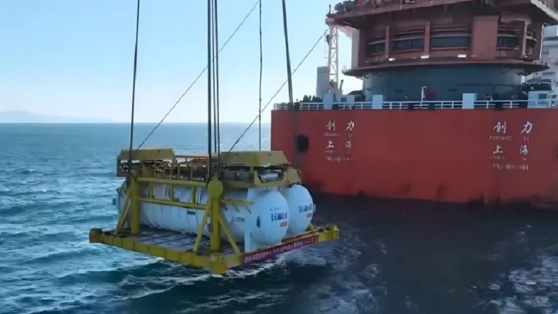 China Bikin Data Center Bawah Laut, Modul Pertama Ditenggelamkan di Lepas Pantai Pulau Hainan