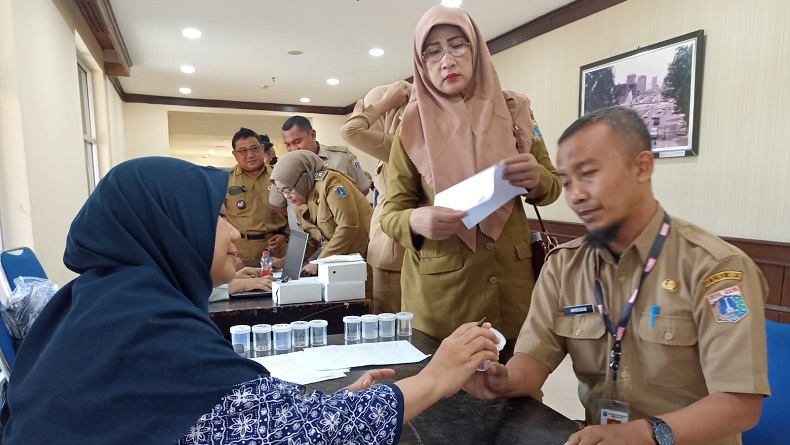 Lurah dan Camat di Jakpus Ikut Tes Urine, Cegah Pemakaian Narkoba