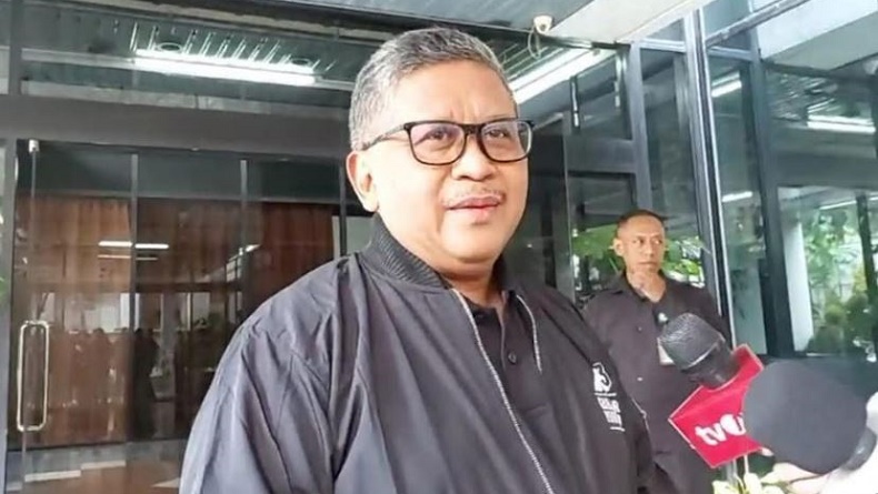 TKN Prabowo-Gibran Usul Debat Pakai Bahasa Inggris, Hasto: Mereka Lupa Sumpah Pemuda