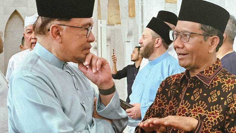 Mahfud MD Salat Jumat Bareng PM Malaysia Anwar Ibrahim, Pertemuan 2 Sahabat