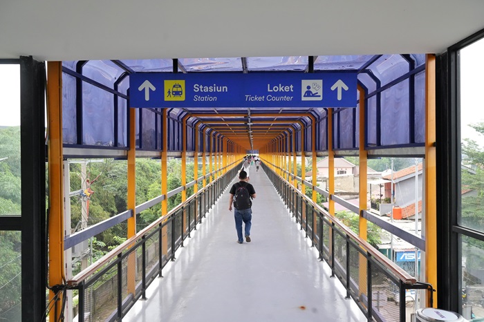 Menhub Resmikan Skybridge Bojonggede Senilai Rp18,33 Miliar