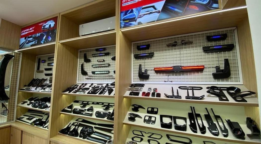 Kebutuhan Modifikasi Tinggi, Otoproject Perluas Cabang