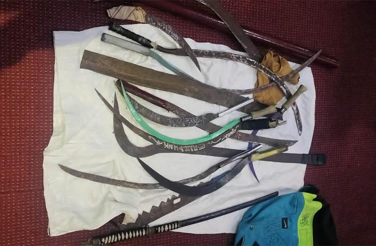 Polisi Amankan 9 Remaja Hendak Tawuran di Jakbar, Sajam dan Narkoba Disita