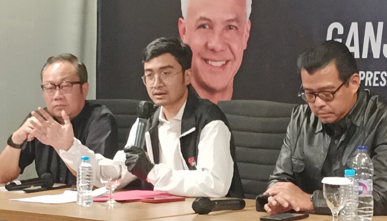 TPN Sebut Ganjar Tidur di Rumah Warga Bukan Gimik tapi Dengarkan Kebutuhan Masyarakat