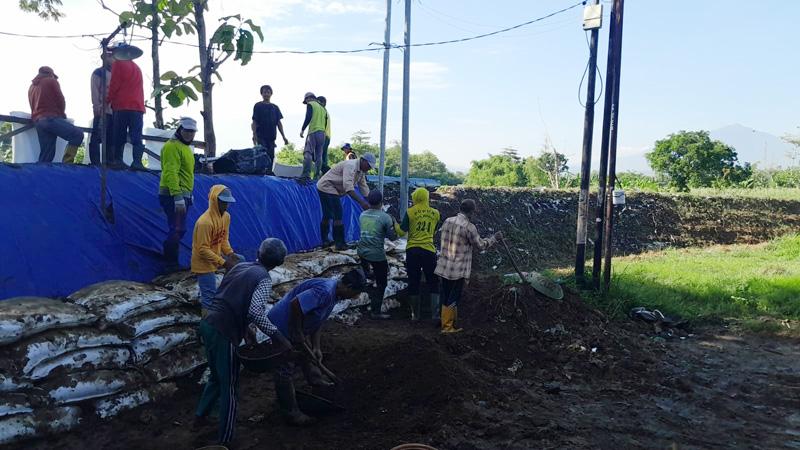 Penanganan Banjir Dinar Indah Semarang, Pengerjaan Tanggul dan Bronjong Dikebut