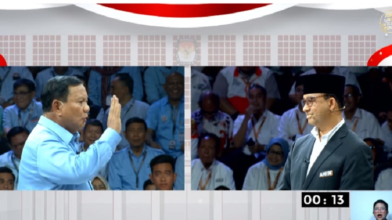 Anies-Prabowo Saling Sindir soal Oposisi di Debat Capres 2024