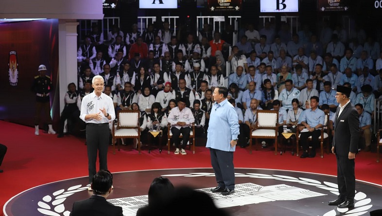 Anies-Prabowo Saling Sindir soal Gubernur Jakarta, Ganjar: 2 Kawan Sedang Buka Buku Lama